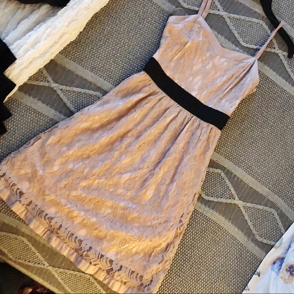 Elle Mauve Lace Dress